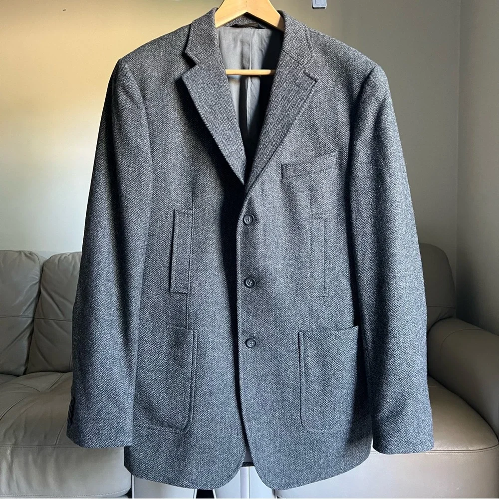 BANANA REPUBLIC Sz 42 L 100% Wool 3 Button Herringbone Blazer  MOON British